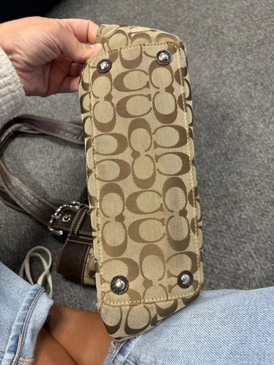 Coach Beige and Brown Signature Canvas Tote F15047 - Picture 7 of 7